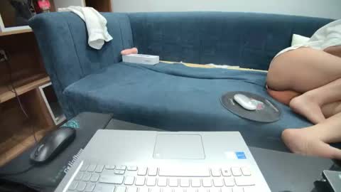 Snapshot of asuka_9x chatting on 30, 4, 2026 asuka_9x online show from 30, 4, 2026