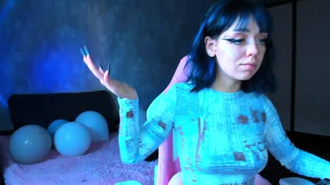 Snapshot of asuna_yuuki__ chatting on 18, 12, 2024 My schedule GTM20500am-1100am online show from 18, 12, 2024