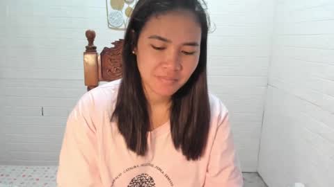 Snapshot of asuzaka27 chatting on 19, 12, 2024 asuzaka27 online show from 19, 12, 2024