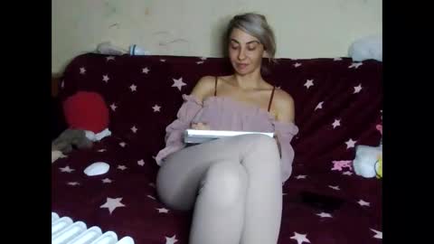 AsyaLu online show from 5, 1, 2025