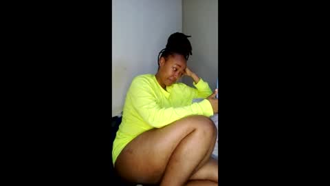 Snapshot of atara_seren chatting on 20, 3, 2026 atara_seren online show from 20, 3, 2026