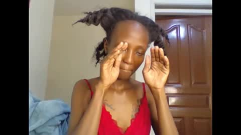 Snapshot of atara_seren chatting on 21, 3, 2026 atara_seren online show from 21, 3, 2026