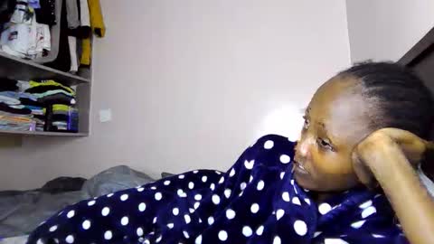 Snapshot of atara_seren chatting on 30, 4, 2026 atara_seren online show from 30, 4, 2026