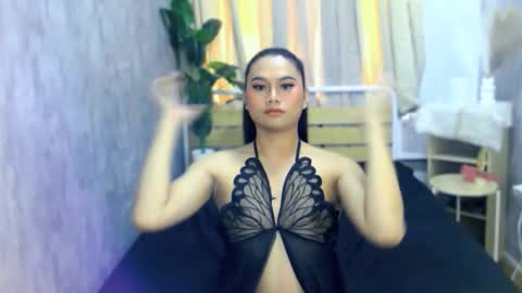 atashakendall online show from 5, 2, 2026