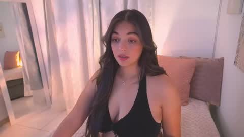 Snapshot of atena676 chatting on 13, 4, 2026 atena676 online show from 13, 4, 2026