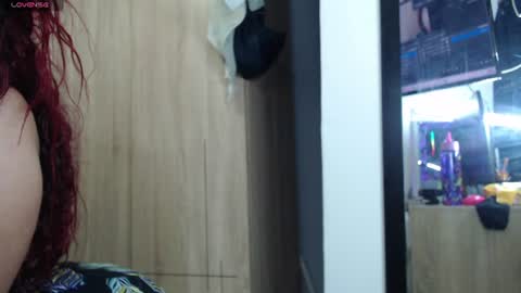 Snapshot of atena_messy chatting on 23, 7, 2026 atena messy online show from 23, 7, 2026
