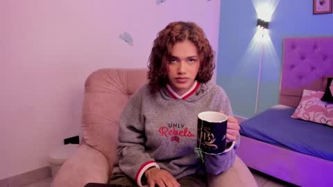 ATENA online show from 6, 1, 2025