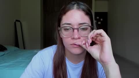 atenas online show from 3, 2, 2025