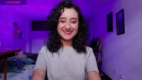 Atenea online show from 26, 11, 2025