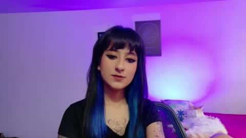 Snapshot of atenea_dragon__ chatting on 15, 4, 2026 Atenea online show from 15, 4, 2026