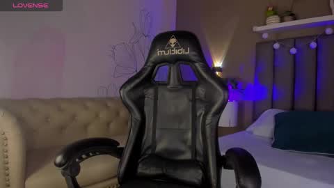 Atenea online show from 5, 3, 2026