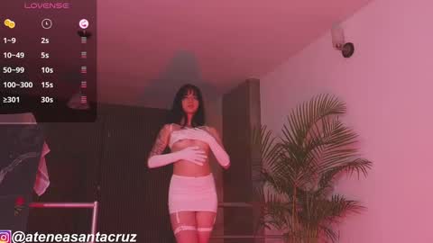 Snapshot of ateneasantacruz chatting on 14, 1, 2025 Atenea  online show from 14, 1, 2025