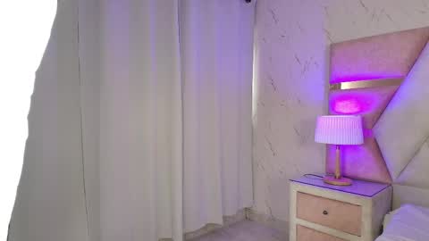 Ateneavip online show from 8, 5, 2026