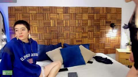 Snapshot of atheena__ chatting on 1, 5, 2026 Athenea online show from 1, 5, 2026