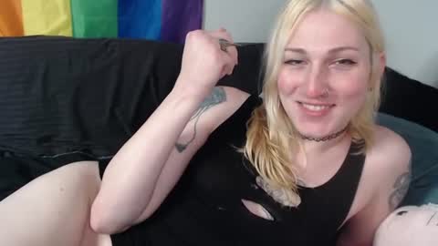 Snapshot of athenaaphrodisia chatting on 24, 6, 2026 athenaaphrodisia online show from 24, 6, 2026