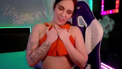 Athena Autumn online show from 1, 10, 2025