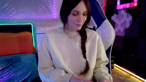 Snapshot of athenaautumn chatting on 7, 4, 2026 Athena Autumn online show from 7, 4, 2026