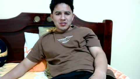 Snapshot of athleticboy2026 chatting on 26, 6, 2026 Robin online show from 26, 6, 2026