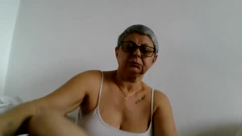 Snapshot of atikaarea chatting on 28, 7, 2026 atikaarea online show from 28, 7, 2026