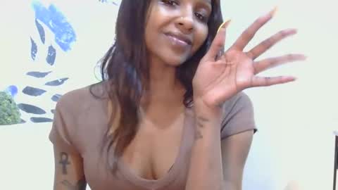 Snapshot of atirahcali chatting on 16, 4, 2026 AtirahCali online show from 16, 4, 2026