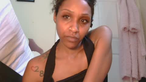 Snapshot of atirahcali chatting on 15, 6, 2026 AtirahCali online show from 15, 6, 2026
