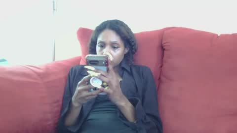 Snapshot of atirahcali chatting on 6, 7, 2026 AtirahCali online show from 6, 7, 2026