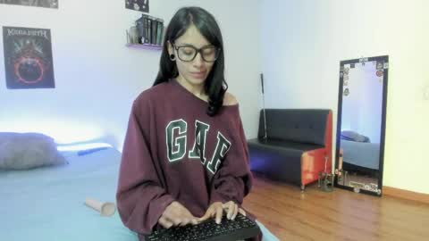 Snapshot of atomns41 chatting on 9, 4, 2026 Carolina online show from 9, 4, 2026