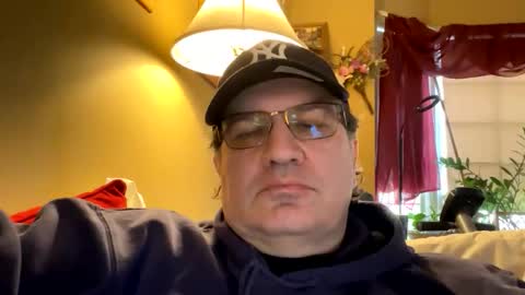 Snapshot of atozzzz chatting on 11, 4, 2026 atozzzz online show from 11, 4, 2026