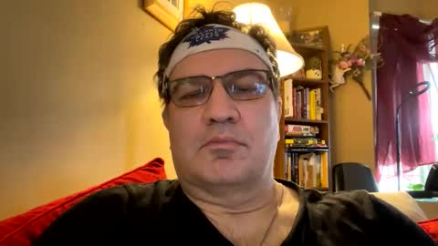 Snapshot of atozzzz chatting on 19, 4, 2026 atozzzz online show from 19, 4, 2026