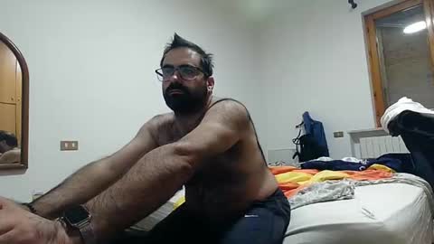 Snapshot of attila85 chatting on 24, 10, 2025 Bleakw85 online show from 24, 10, 2025