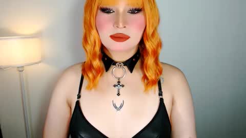 Snapshot of audreyholloway chatting on 9, 3, 2026 Audrey online show from 9, 3, 2026