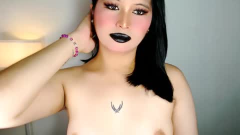 Snapshot of audreyholloway chatting on 21, 4, 2026 Audrey online show from 21, 4, 2026