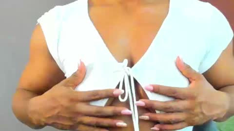 Snapshot of audry_montero1 chatting on 16, 9, 2025 Audry online show from 16, 9, 2025