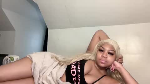 Snapshot of aunyxxx chatting on 20, 2, 2025 aunyxxx online show from 20, 2, 2025