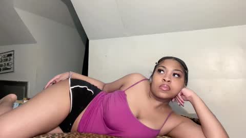 Snapshot of aunyxxx chatting on 1, 3, 2025 aunyxxx online show from 1, 3, 2025