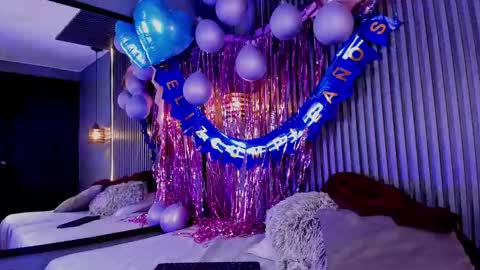 Aura online show from 12, 3, 2025