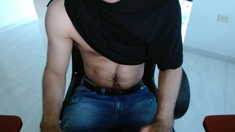 Snapshot of aureliv1 chatting on 9, 4, 2026 Aureliano online show from 9, 4, 2026