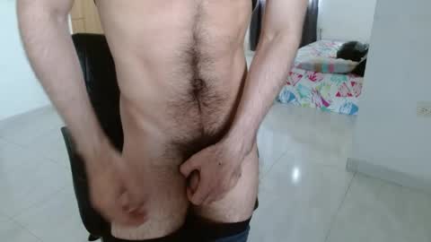 Snapshot of aureliv1 chatting on 19, 4, 2026 Aureliano online show from 19, 4, 2026