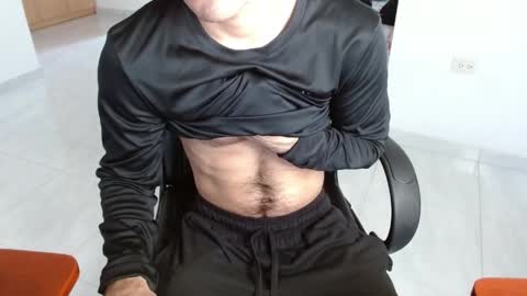 Snapshot of aureliv1 chatting on 22, 4, 2026 Aureliano online show from 22, 4, 2026