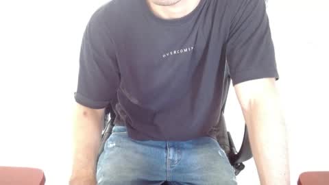 Snapshot of aureliv1 chatting on 26, 4, 2026 Aureliano online show from 26, 4, 2026