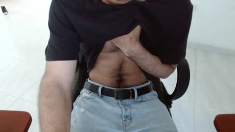 Snapshot of aureliv1 chatting on 4, 7, 2026 Aureliano online show from 4, 7, 2026