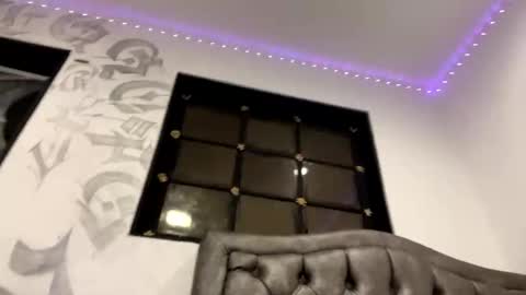 Aurora  online show from 8, 11, 2025