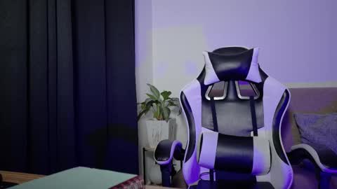 Snapshot of aurora_collins08 chatting on 26, 3, 2026 aurora_collins08 online show from 26, 3, 2026