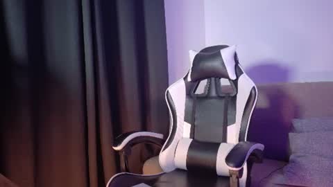 Snapshot of aurora_collins08 chatting on 22, 7, 2026 aurora_collins08 online show from 22, 7, 2026