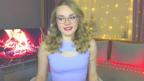 Snapshot of aurora_golden chatting on 26, 1, 2025 Kate online show from 26, 1, 2025