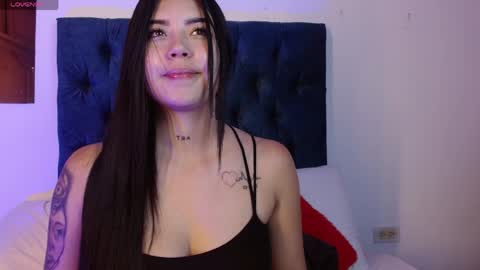 Aurora monroee online show from 17, 4, 2026