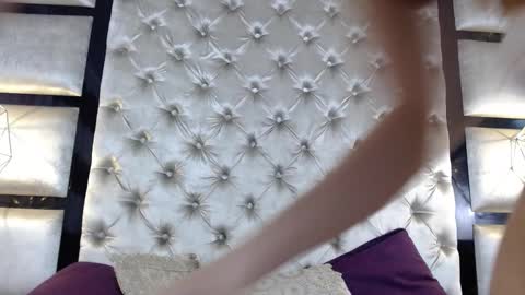 Snapshot of aurora_rossii chatting on 8, 2, 2025 aurora_rossii online show from 8, 2, 2025