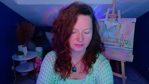 auroraborealis__ online show from 10, 10, 2025