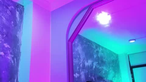 Aurora Rojas online show from 10, 1, 2025