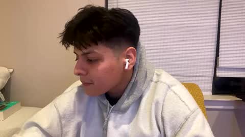 Snapshot of aussiepurple chatting on 27, 2, 2025 HarrisonGeorge online show from 27, 2, 2025